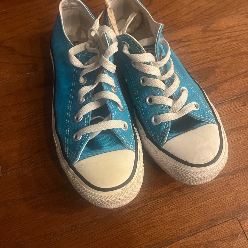 Converse Sneakers - Picture 5 of 6